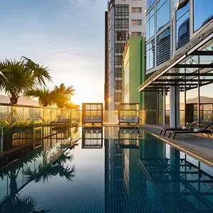 Crowne Plaza Centre By Ihg ホテル