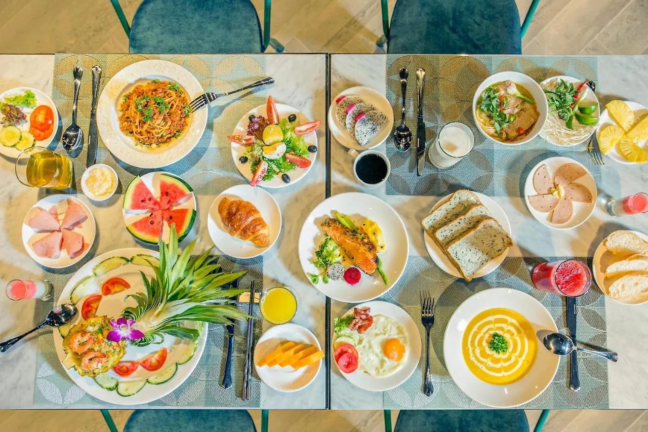 Avora Boutique Hotel Da Nang